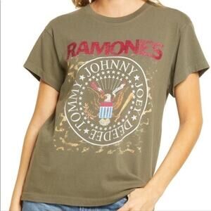 Daydreamer Olive Graphic Tee